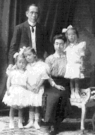 The Deloge Family in 1913