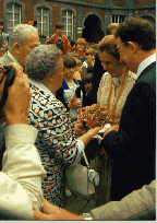 Louisa Deloge meeting Queen Fabiola 18 June 1986