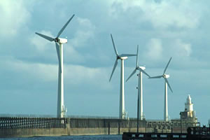 Wind turbines at Blyth harbour, UK. (c) freefoto.com