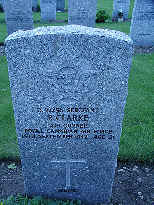 CLARKE, RALPH Sergeant (Air Gnr.) R/92256 Royal Canadian Air Force.
